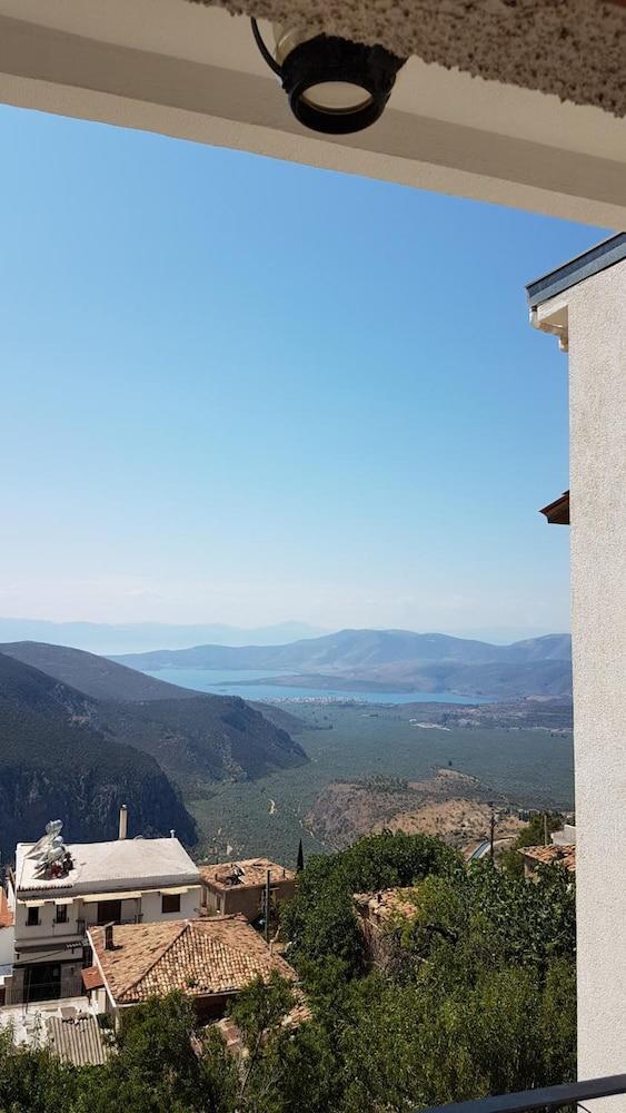 Hotel Orfeas Delphi Exterior photo